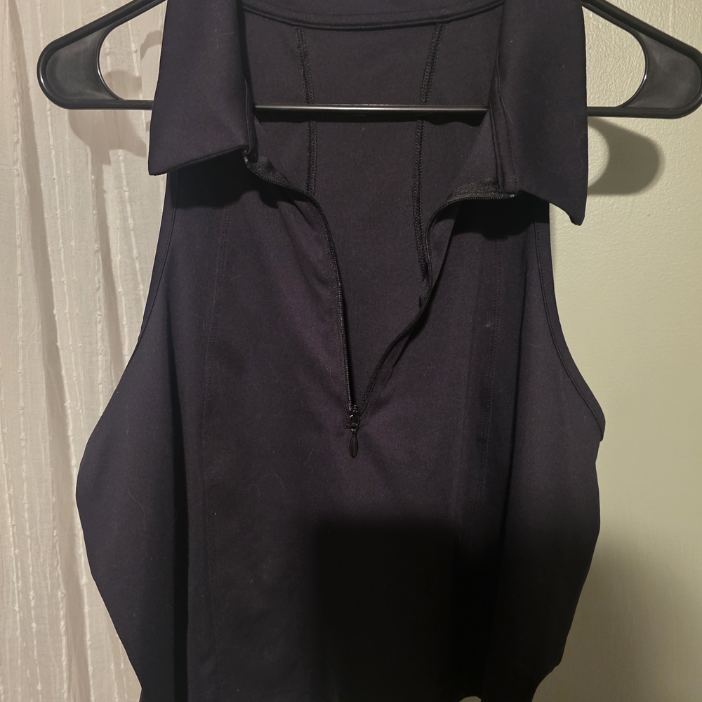 Old Navy Black Zip-Up Crop Top
